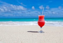 Achtung Abzocke: 7 Versteckte Kostenfallen im Urlaub