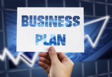 Professionellen Businessplan erstellen: 3 Tipps [+Infografik]