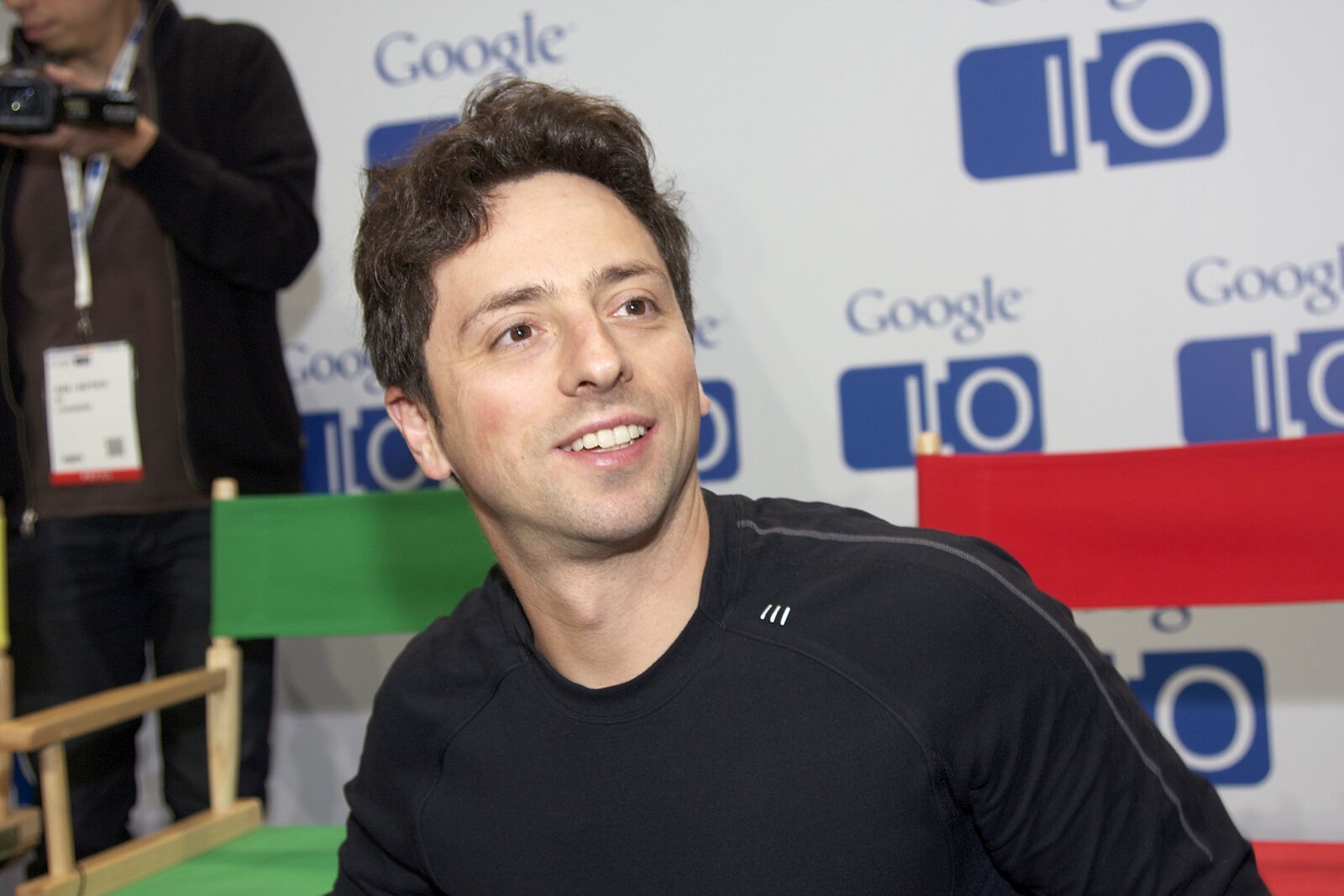 Sergey Brin lächelt.